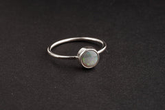 Lightning Ridge Opal - Fine 925 Sterling Silver Round Ring Band - Size US 6 7