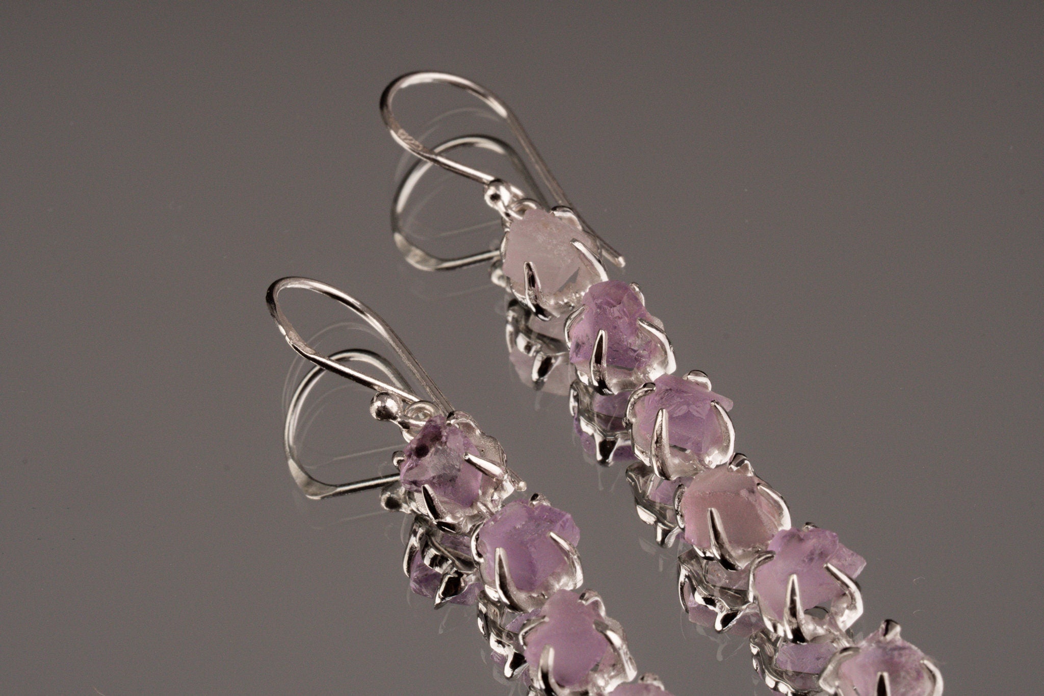 6 Raw deep purple Amethyst gem - Sterling Silver - Claw / Prong dangle hook crystal Earring