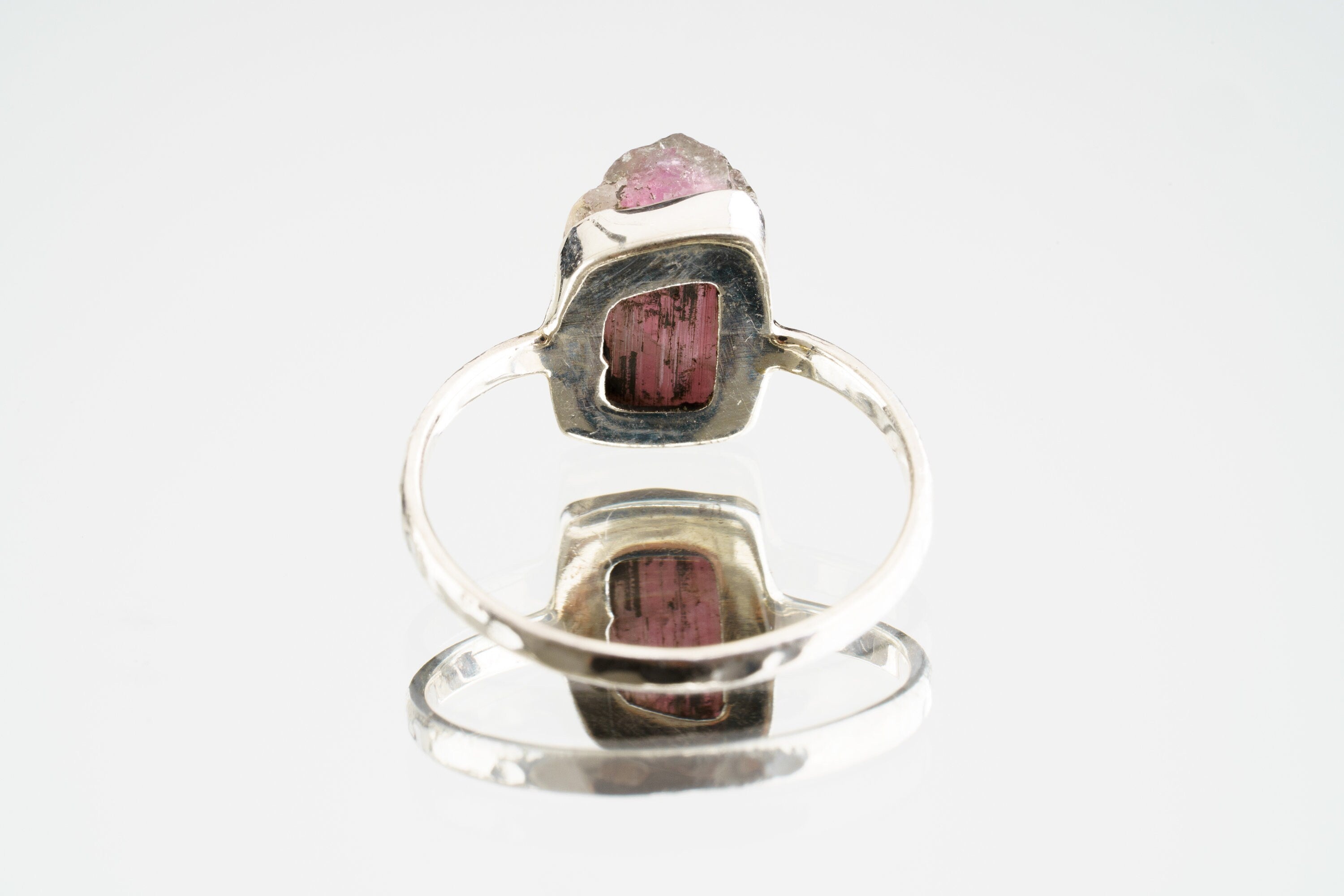 Pink gem Tourmaline Rubellite - Stack Crystal Ring - Size 6 3/4 US - 925 Sterling Silver - Thin Band Hammer Textured