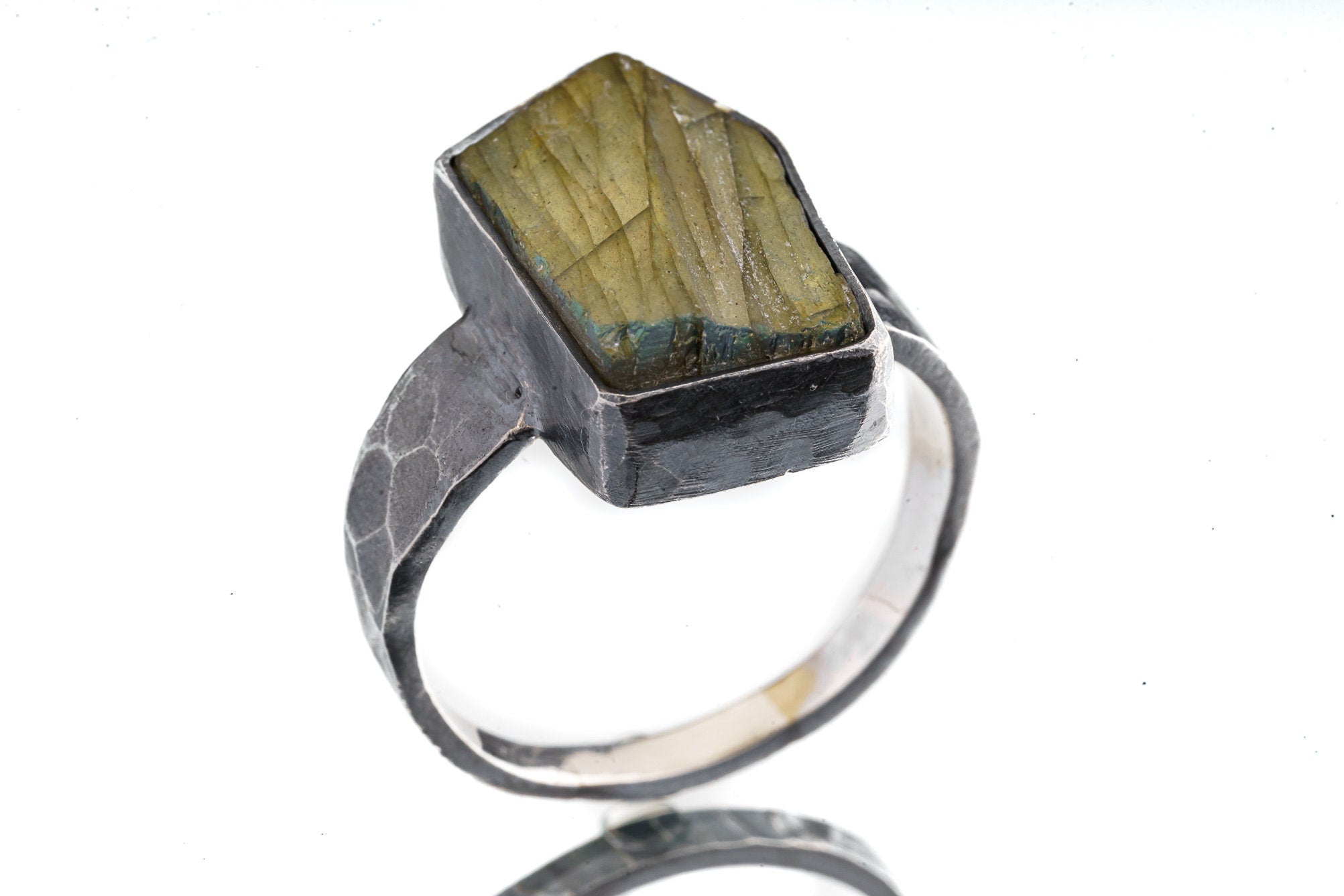 Freeform Raw Labradorite - Unisex / Men - Large Crystal Ring - Size 14 US - 925 Sterling Silver - Hammer Textured & Oxidised