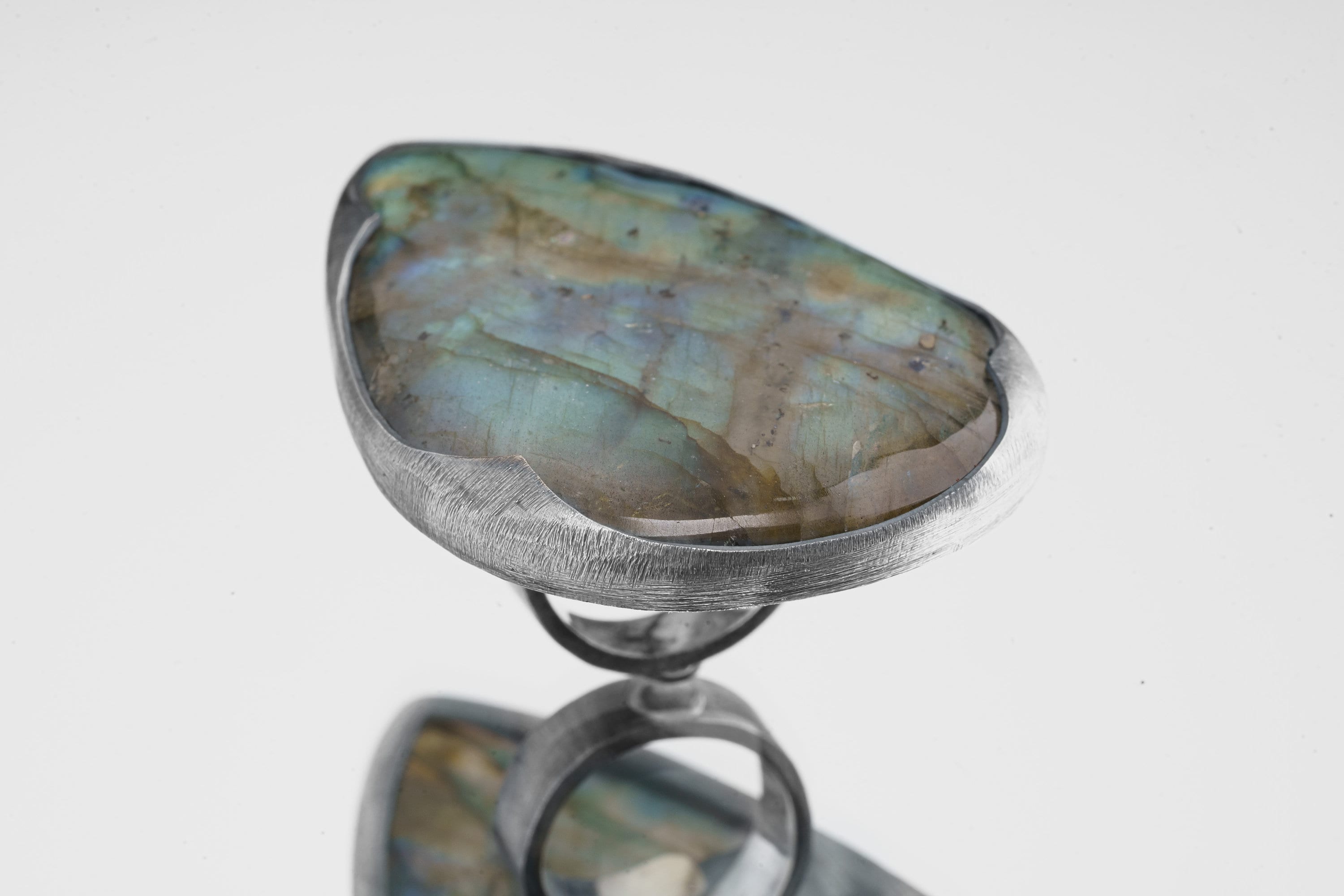 Big AAA Rainbow Labradorite Tear Drop - Brushed & Oxidised - 925 Sterling Silver - Heavy Set Adjustable Textured Ring - Size 5-10 US