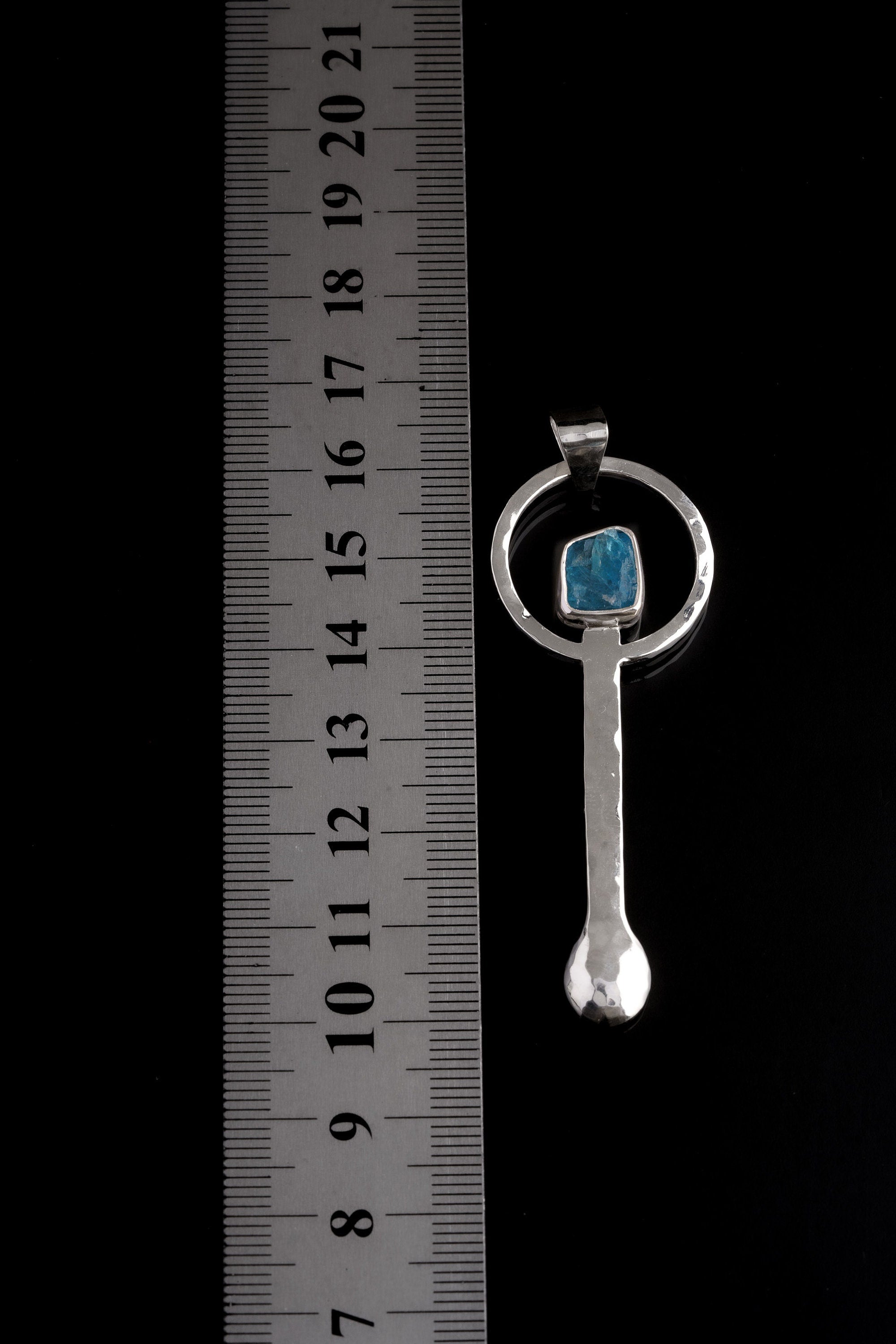 Raw Blue Gem Apatite - Spice / Ceremonial Spoon - 925 Cast Silver - Unique Hammer Textured - Crystal Pendant Necklace -