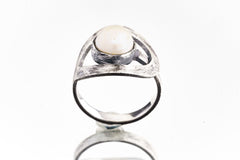 Round Natural Pearl - 925 Sterling Silver - Heavy Set Adjustable Loop Ring - Scratch Textured - Size 5-9 US - NO/19