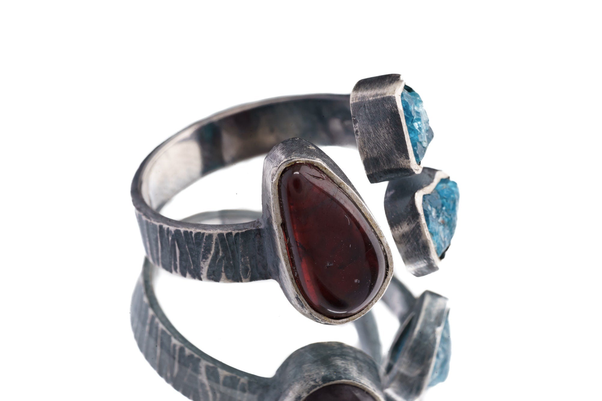 Ammolite Fossil & Apatite - 925 Sterling Silver - Multi Stone - Textured, Oxidised - Open Ring Band - Adjustable US 6 - 10 - NO/14