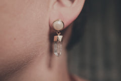 Pair of South Sea Pearls & Hamalian Quartz Studs - 925 Gold Plated Sterling Silver - Dangle Stud Earring