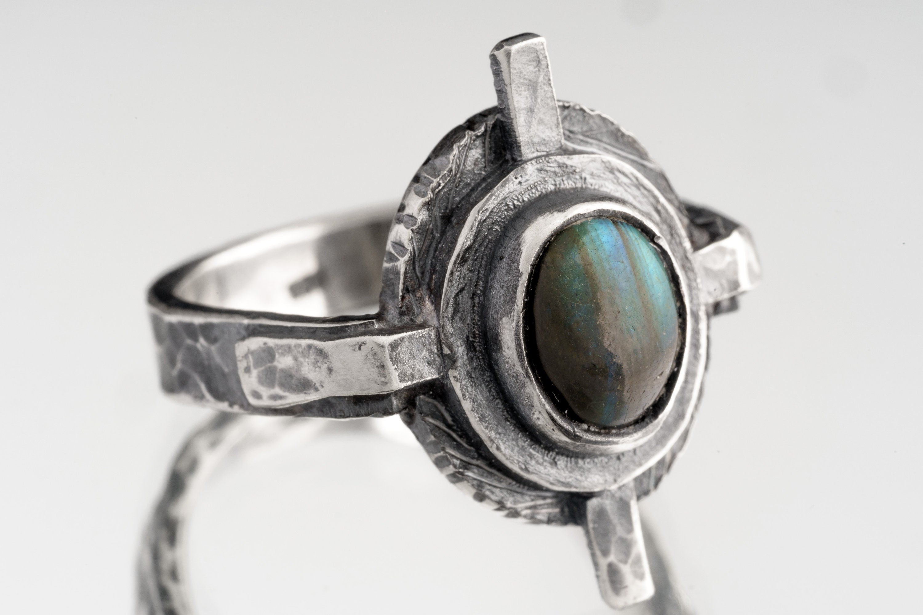 Made to order - Vibrant Rainbow Labradorite - Oxidised Rustick Boh Old World Feel - 925 Sterling Silver Nautical Cross design Textured Ring