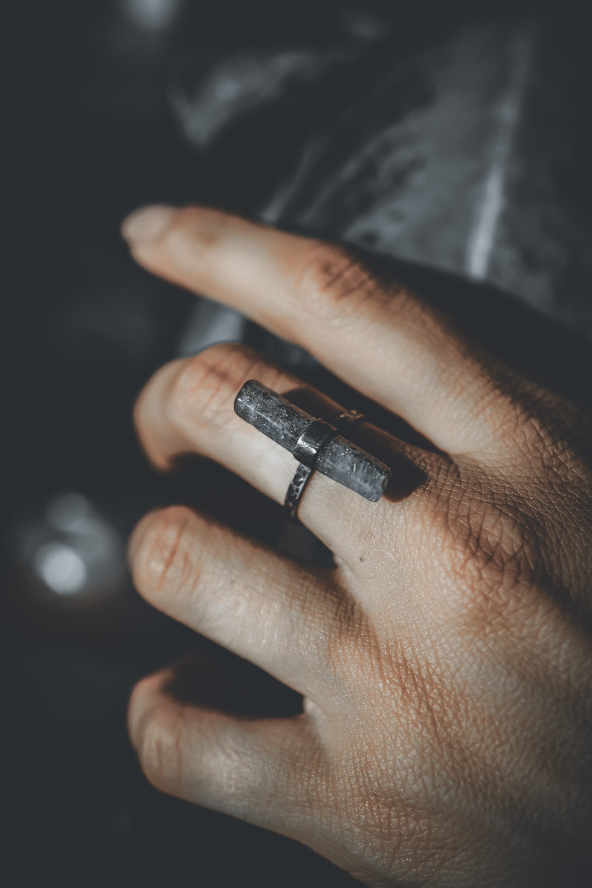 Textured & Oxidized Sterling Silver Torrington Ring with Raw Australian Aquamarine, Size 7 3/4, Pisces Zodiac, Emotional Clarity - NO/13