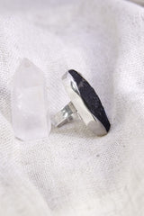 A Sturdy Embrace of Protective Energy: Adjustable Sterling Silver Ring with Raw Tourmaline - Unisex - Size 5-10 US - NO/01