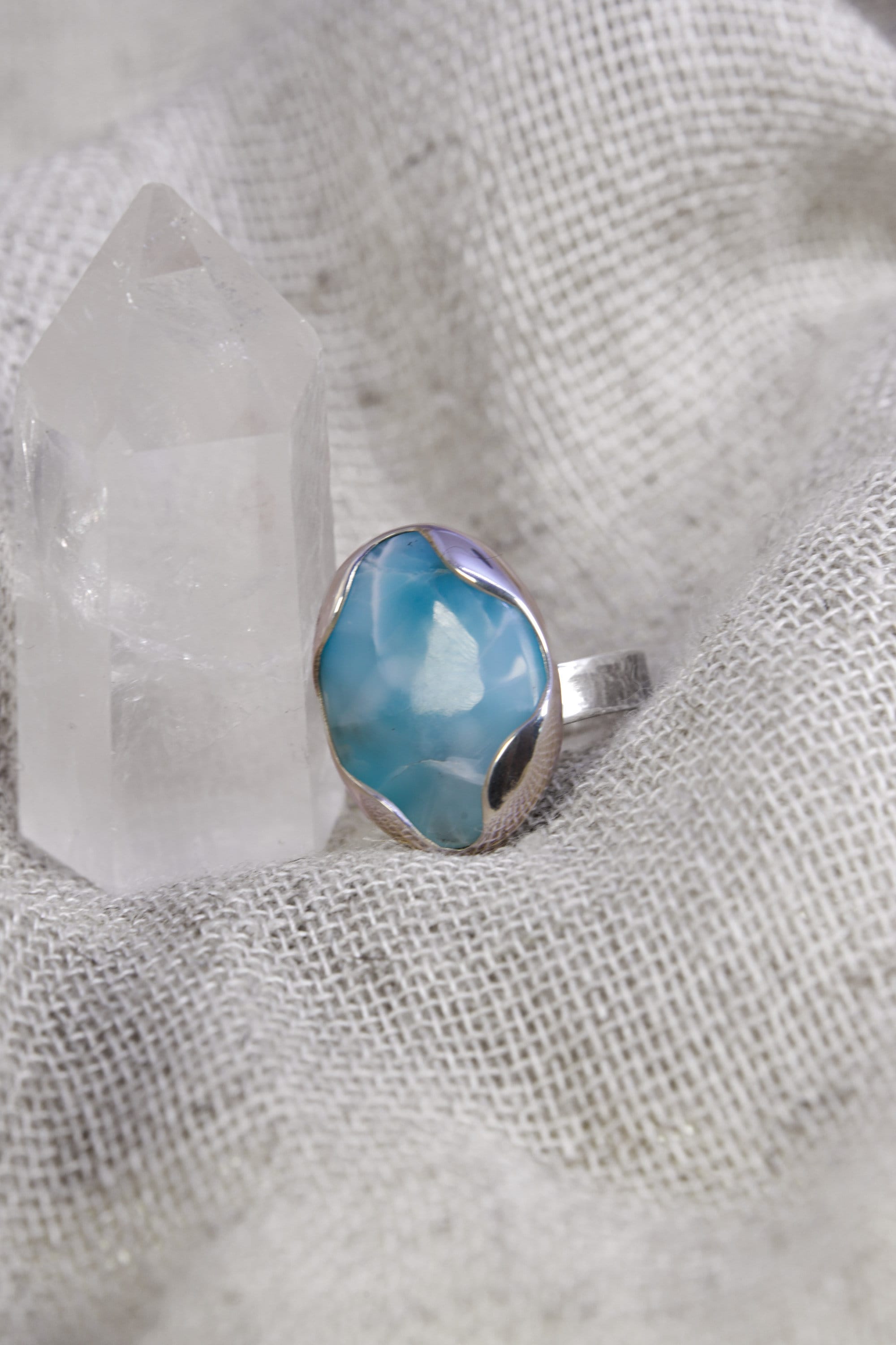 A Tribute to Oceanic Splendor: Adjustable Sterling Silver Ring with Oval Larimar - Unisex - Size 5-10 US - NO/03