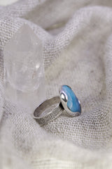 A Tribute to Oceanic Splendor: Adjustable Sterling Silver Ring with Oval Larimar - Unisex - Size 5-10 US - NO/07