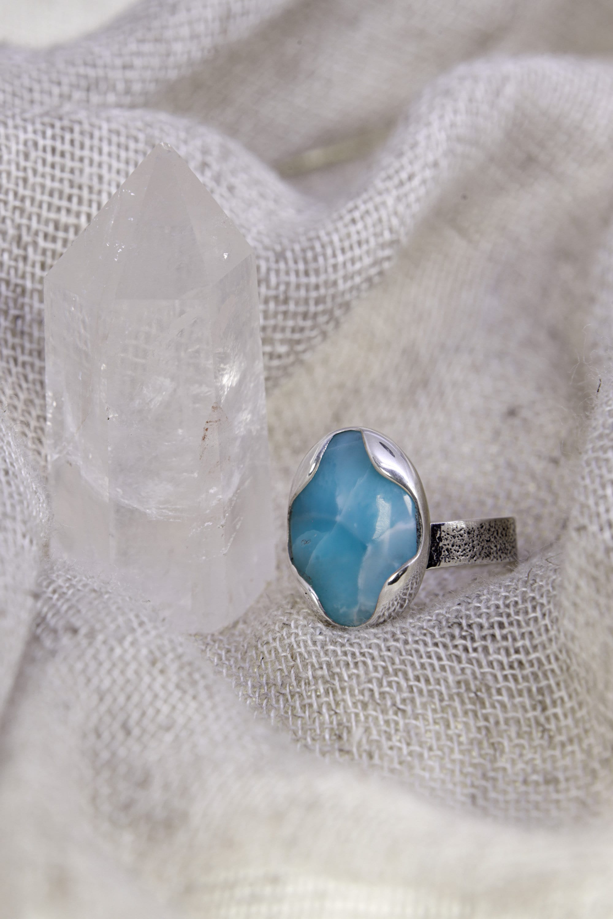 A Tribute to Oceanic Splendor: Adjustable Sterling Silver Ring with Oval Larimar - Unisex - Size 5-10 US - NO/07