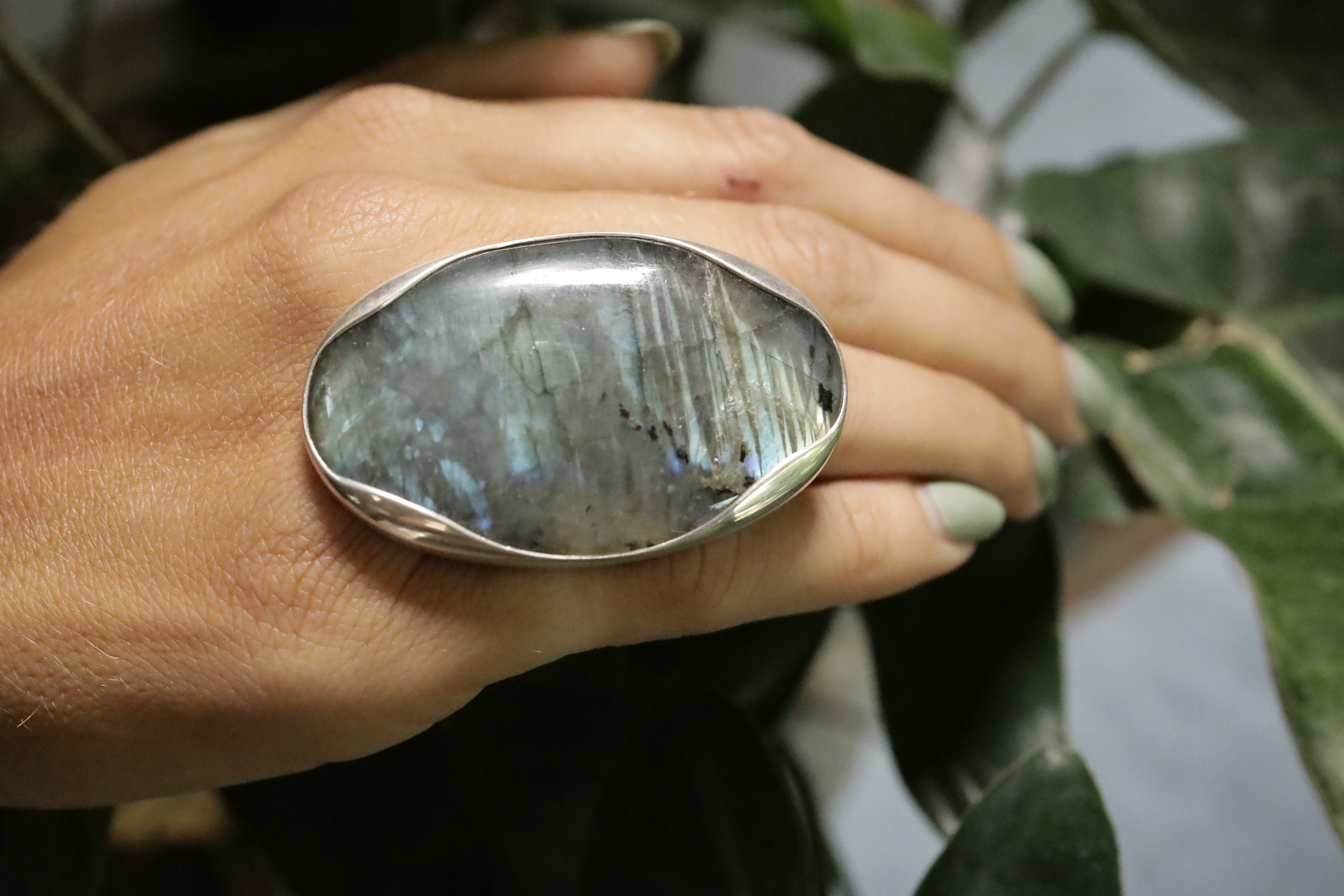 A Sturdy Embrace of Enchanted Luminescence: Adjustable Sterling Silver Ring with Oval Labradorite - Unisex - Size 5-10 US - NO/03