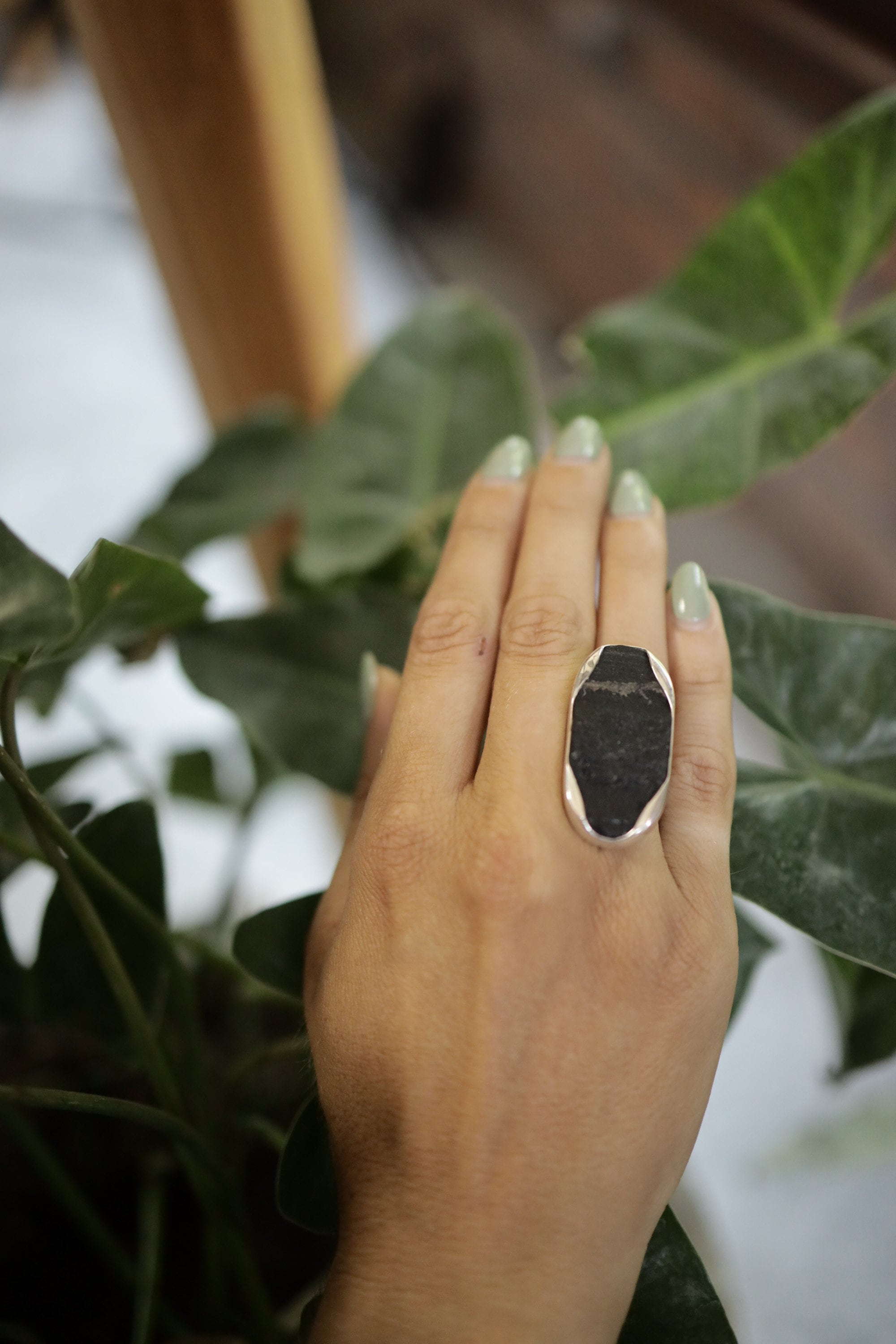 A Sturdy Embrace of Protective Energy: Adjustable Sterling Silver Ring with Raw Tourmaline - Unisex - Size 5-10 US - NO/01