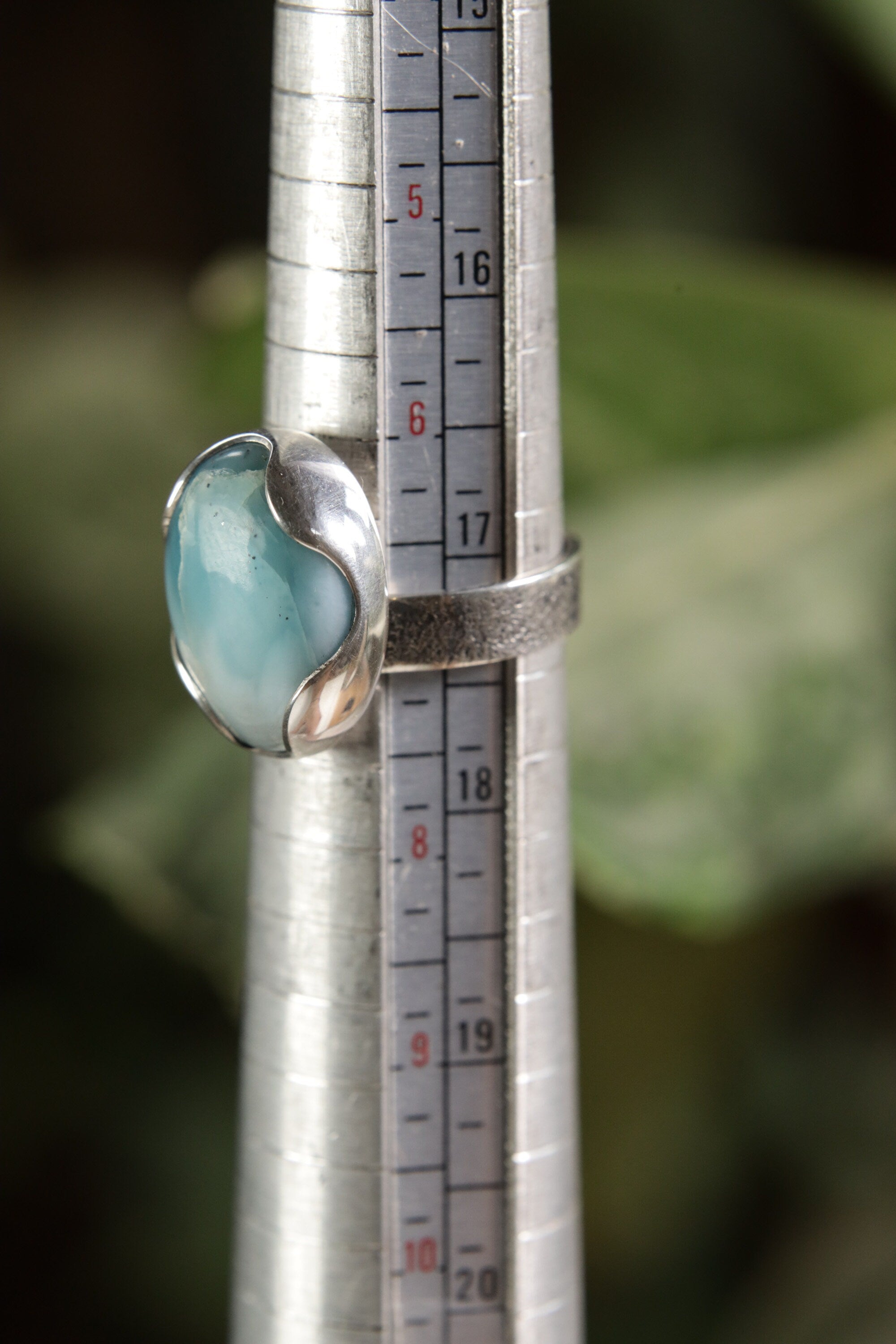 A Tribute to Oceanic Splendor: Adjustable Sterling Silver Ring with Oval Larimar - Unisex - Size 5-10 US - NO/02