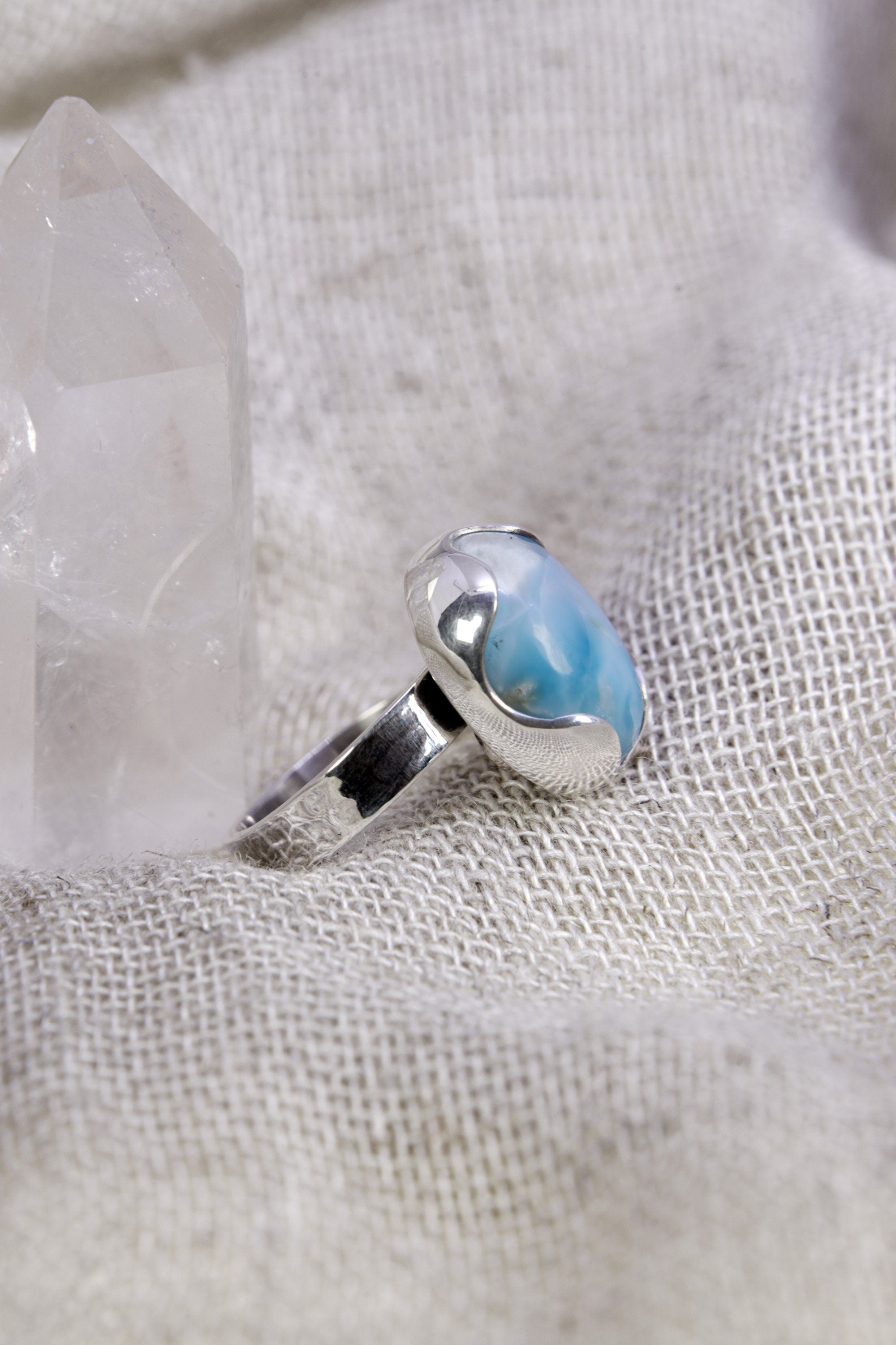 A Tribute to Oceanic Splendor: Adjustable Sterling Silver Ring with Oval Larimar - Unisex - Size 5-10 US - NO/04