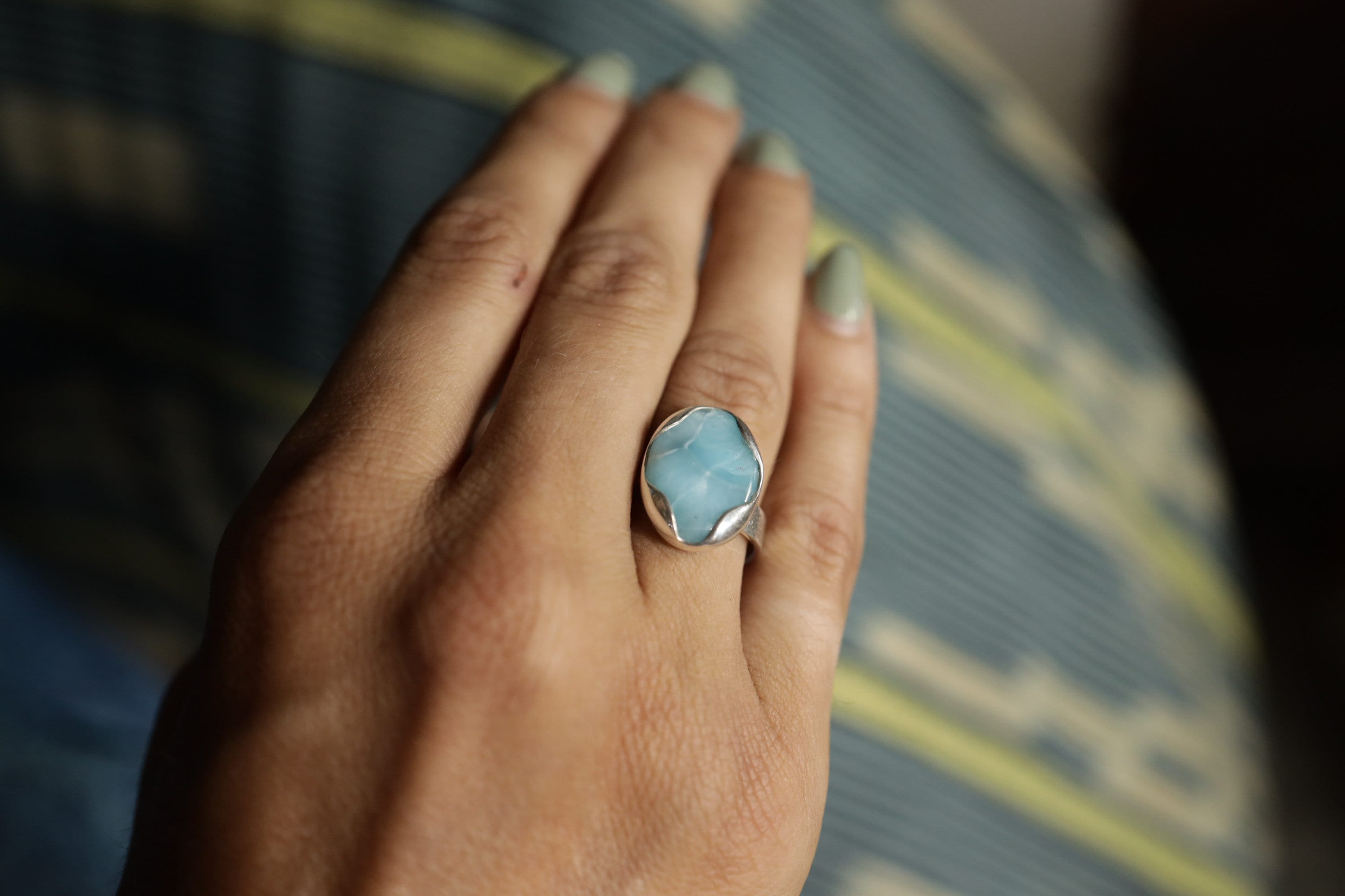 A Tribute to Oceanic Splendor: Adjustable Sterling Silver Ring with Oval Larimar - Unisex - Size 5-10 US - NO/07