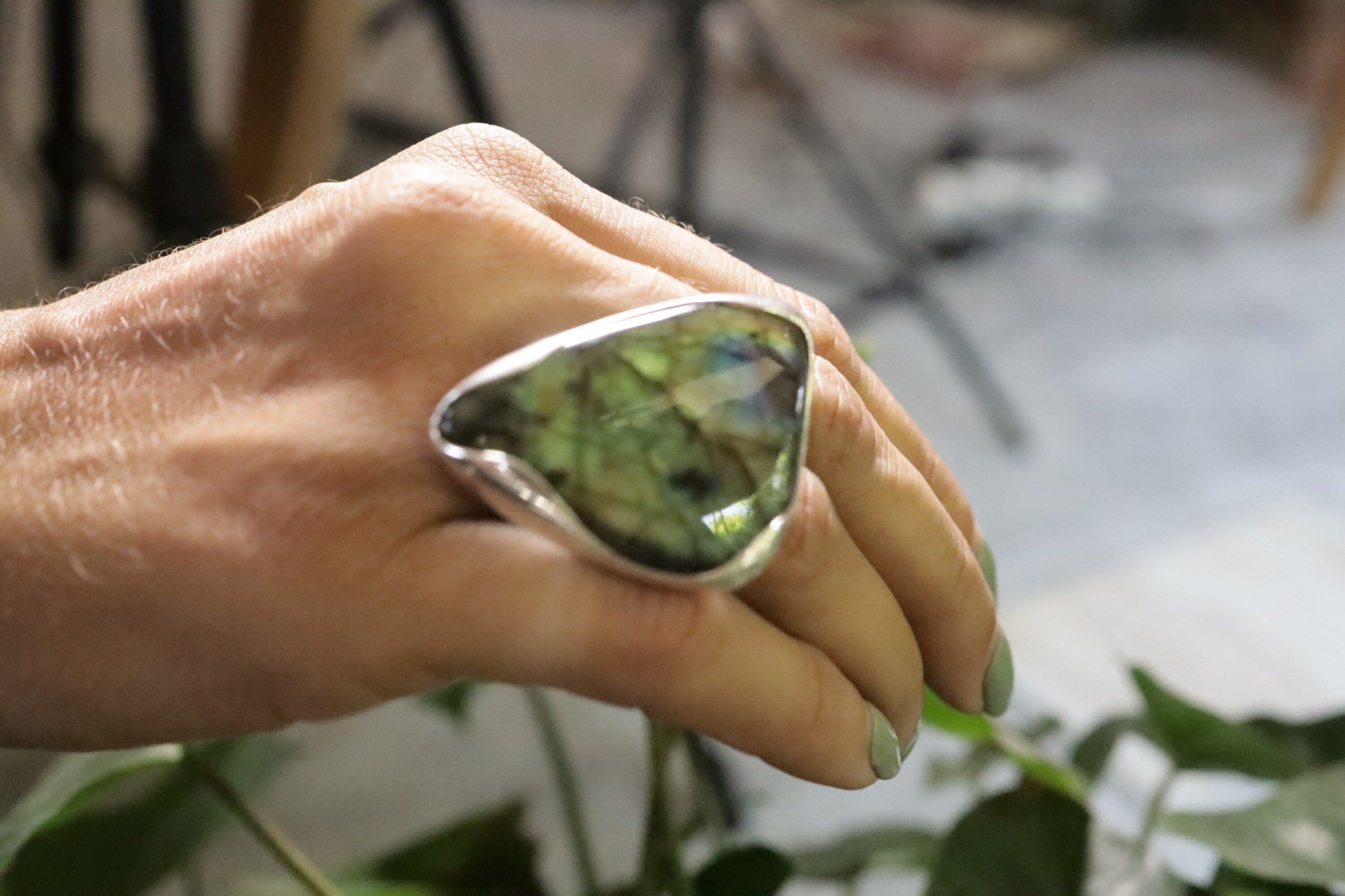 Mystic Triangle Labradorite: Adjustable Sterling Silver Ring with Triangular Labradorite - Unisex - Size 5-10 US - NO/01