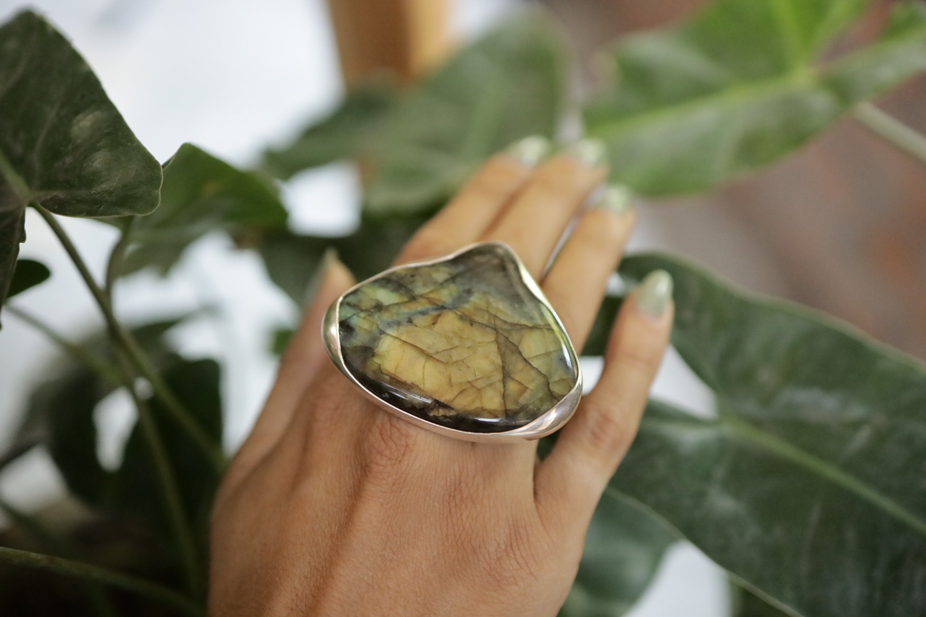 A Sturdy Embrace of Mystical Reflections: Adjustable Sterling Silver Ring with Teardrop Labradorite - Unisex - Size 5-10 US - NO/02