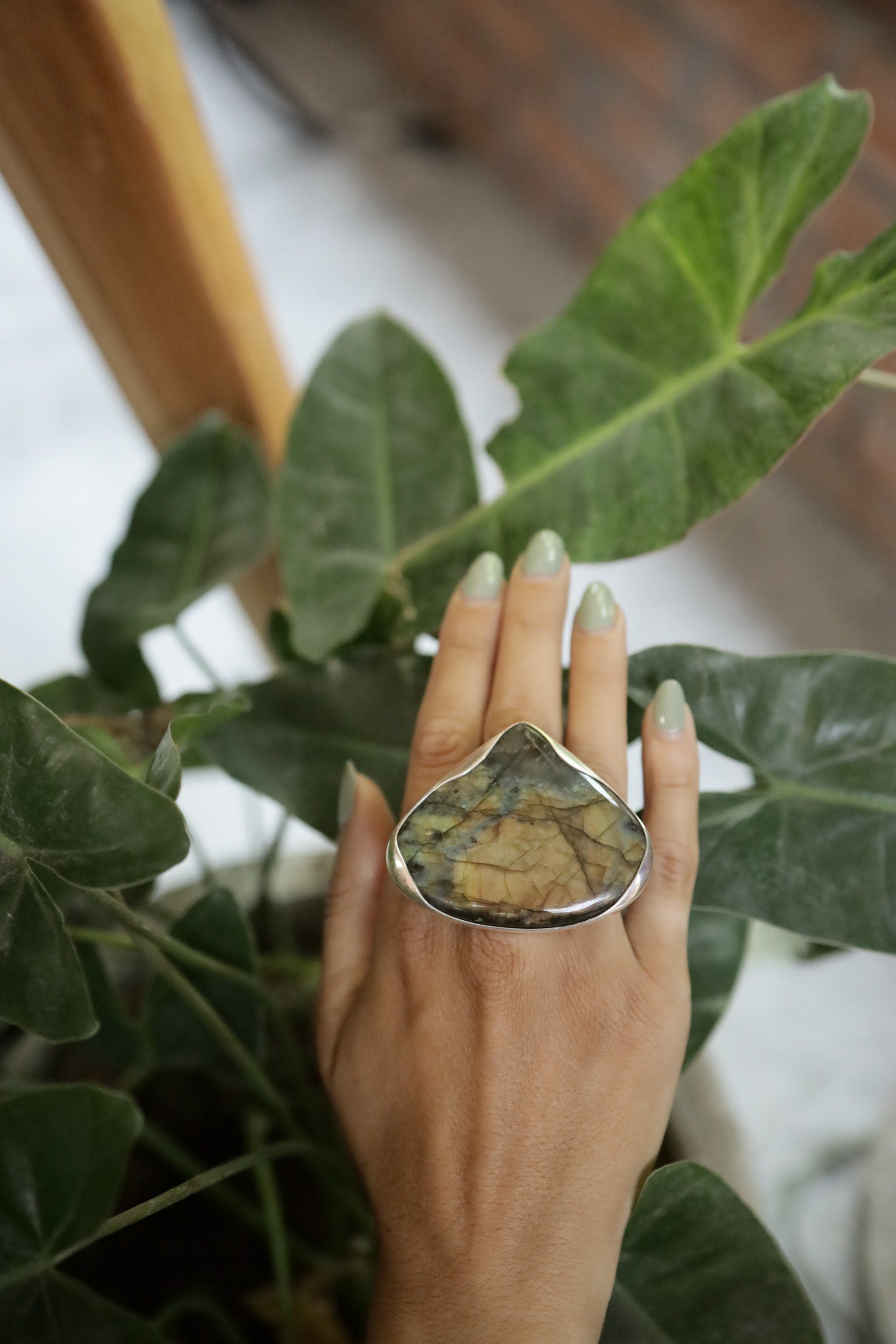 A Sturdy Embrace of Mystical Reflections: Adjustable Sterling Silver Ring with Teardrop Labradorite - Unisex - Size 5-10 US - NO/02