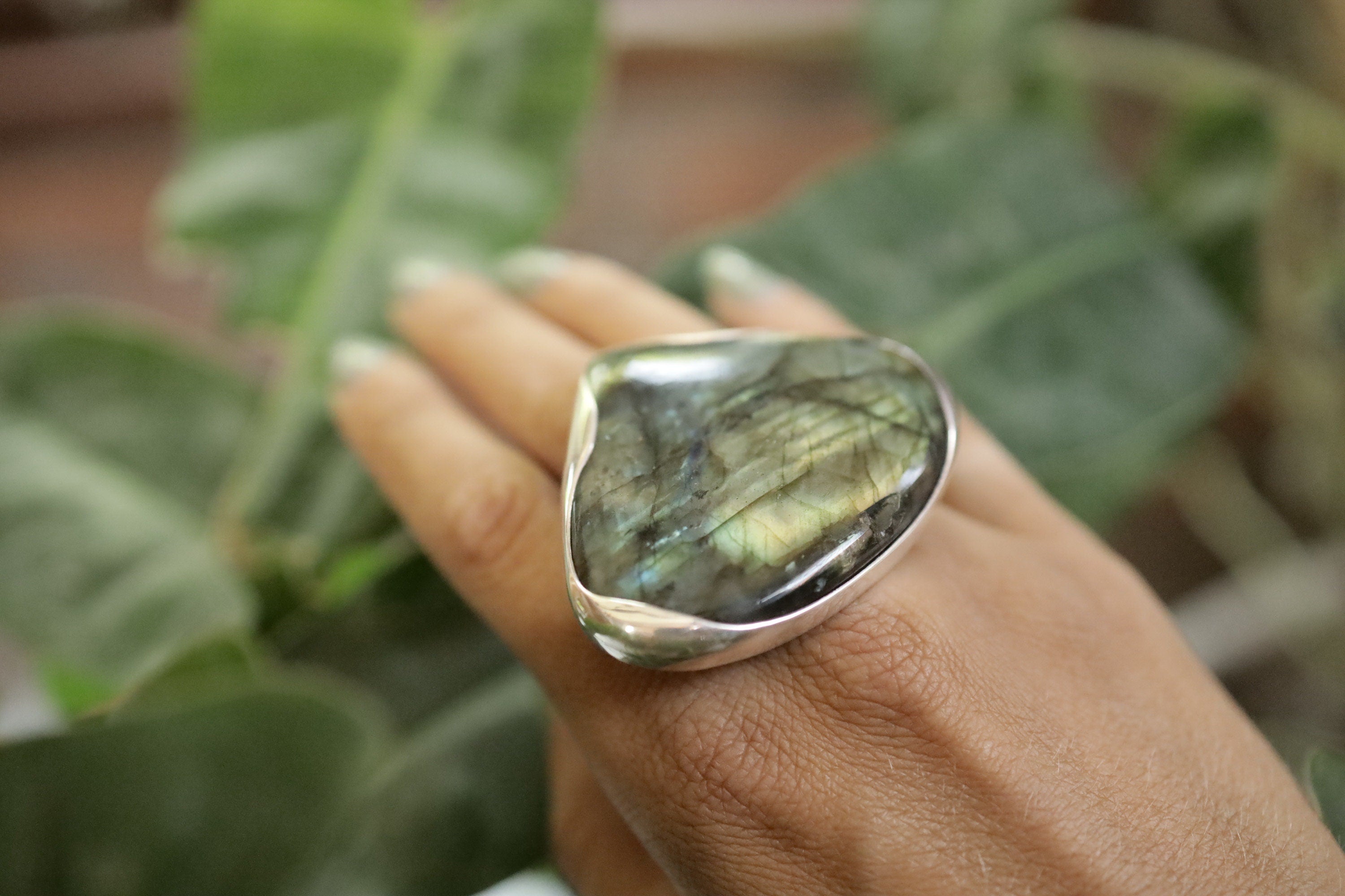 A Sturdy Embrace of Mystical Reflections: Adjustable Sterling Silver Ring with Teardrop Labradorite - Unisex - Size 5-10 US - NO/02