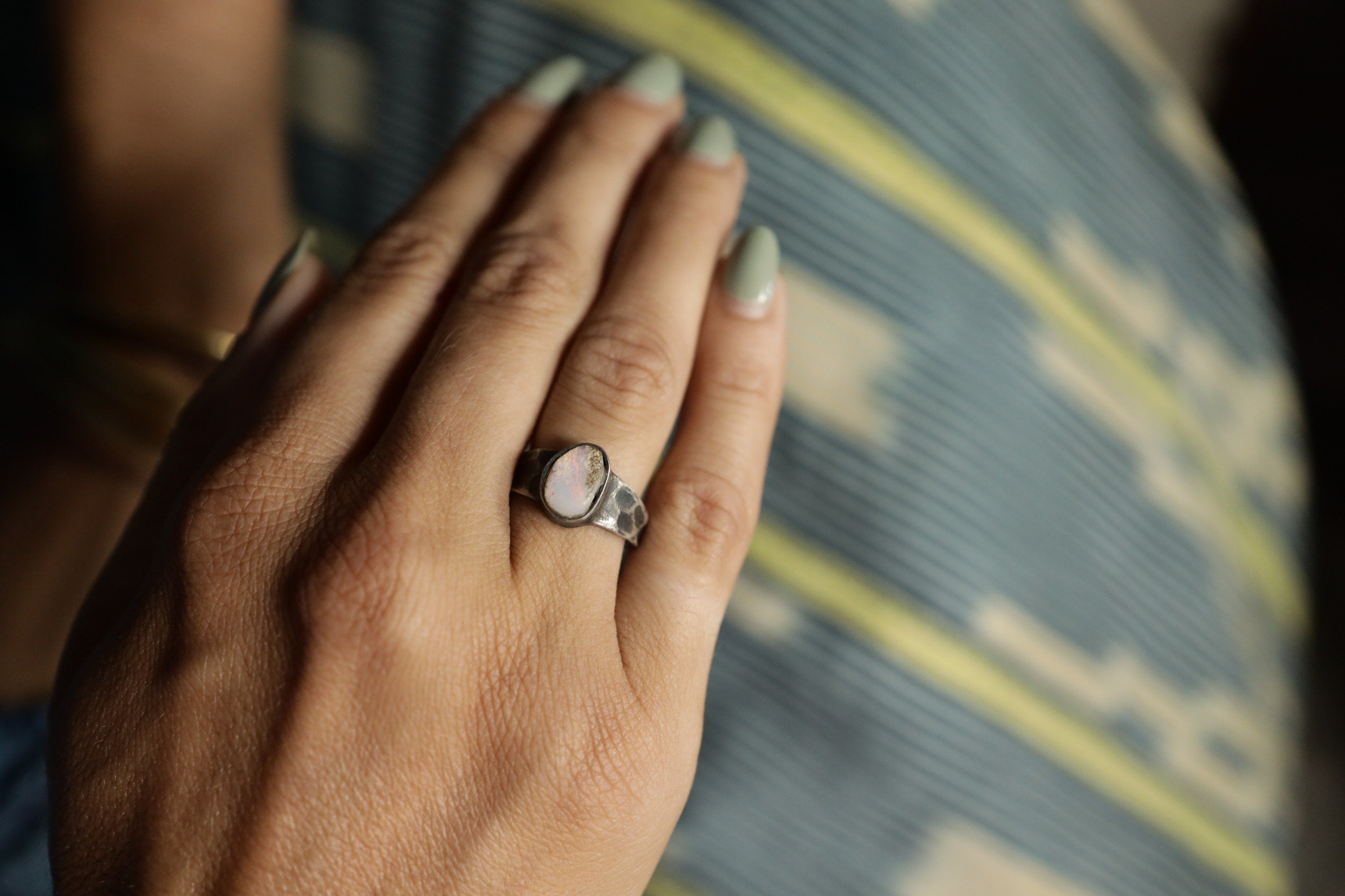 Sterling Silver Ring with Lightning Ridge Gem Opal - Textured & Oxidised - Size 6 - NO/02