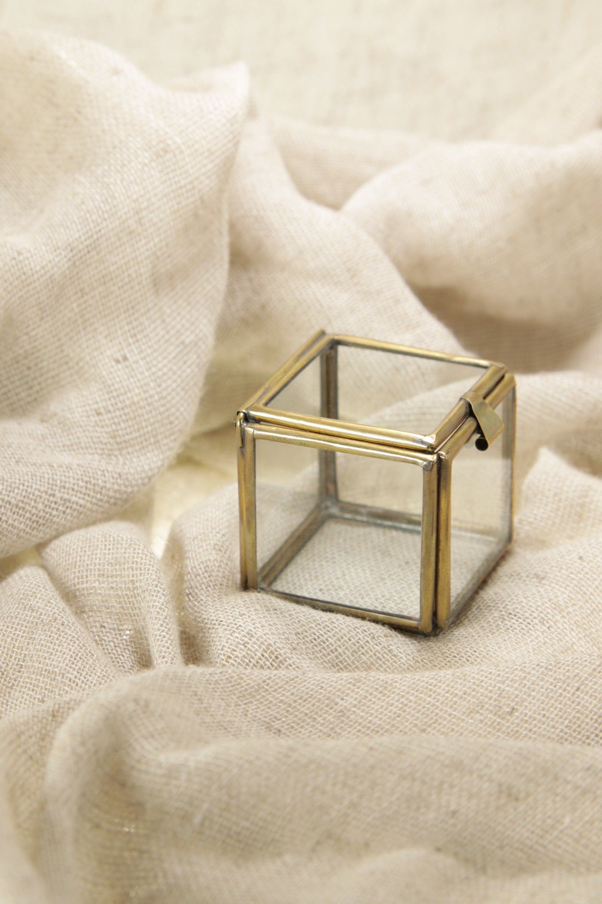 Compact Handcrafted Charm: Small Square Premium Gem Display Box with Gold-Toned Brass - Ideal for Elegant Jewelry Presentation