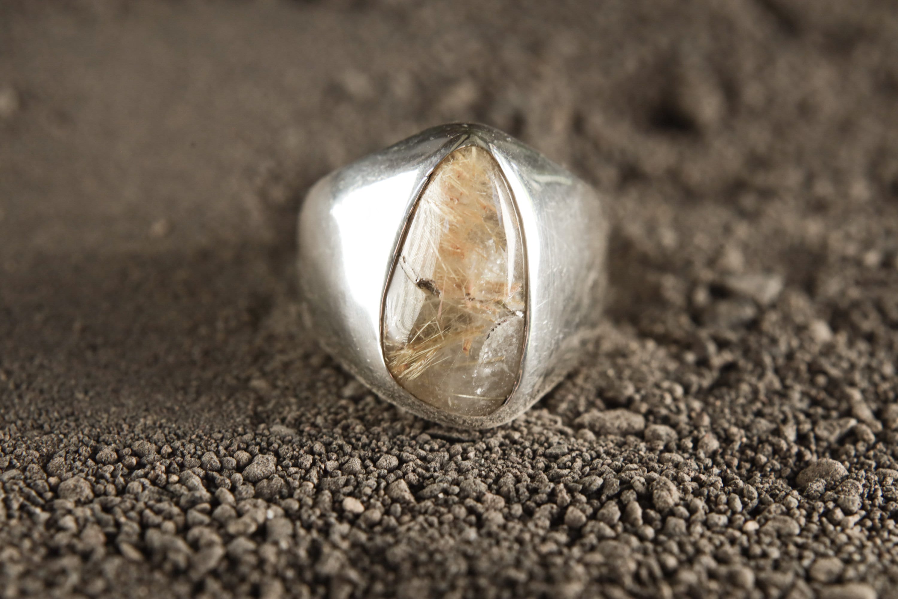 Sterling Silver Hollow Ring, Golden Rutile Quartz Cabochon, Size 11 US, Unisex Modern Design, Sleek and Stylish Jewelry, Unique Gift