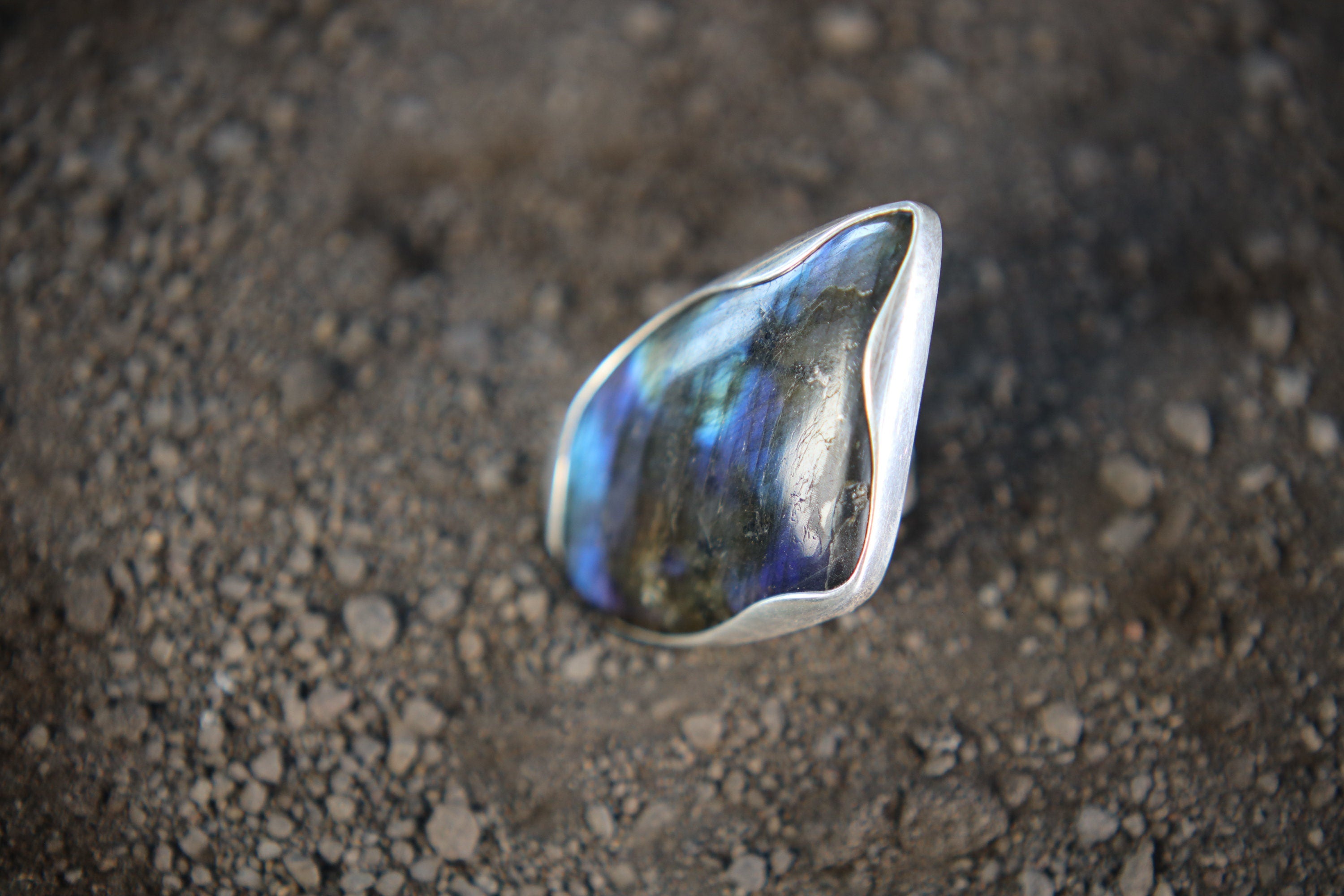 Sterling Silver Adjustable Ring Band, Large Tooth-Shaped Blue Labradorite, Size 5-12 US, Unisex, Spiritual Protection & Transformation