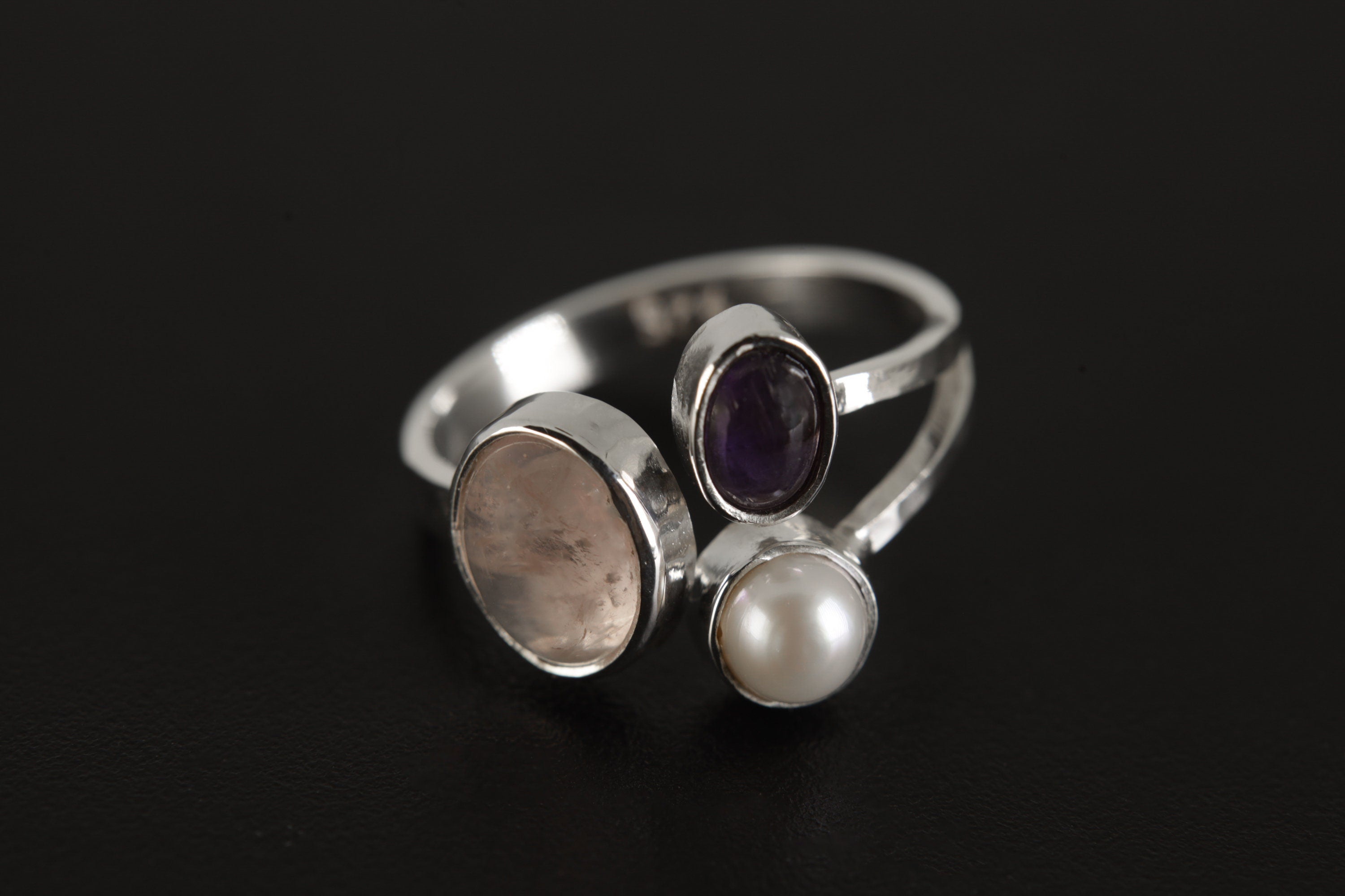 Adjustable Ring set in Amethyst, Pearl & Rose Quartz - Sterling Silver - Hammer Textured Shiny Finish - Size 5-12 US
