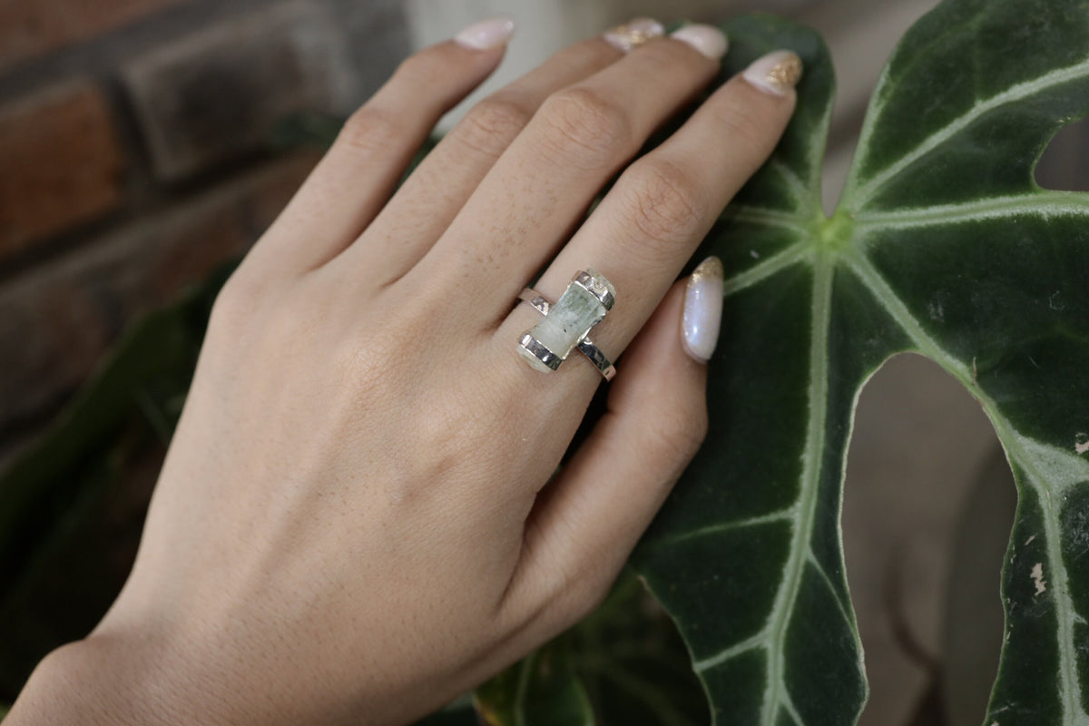 Ocean's Whisper Raw Aquamarine Ring -Hammered & Shiny Finish - Sterling Silver Ring - Size 6 1/2 US