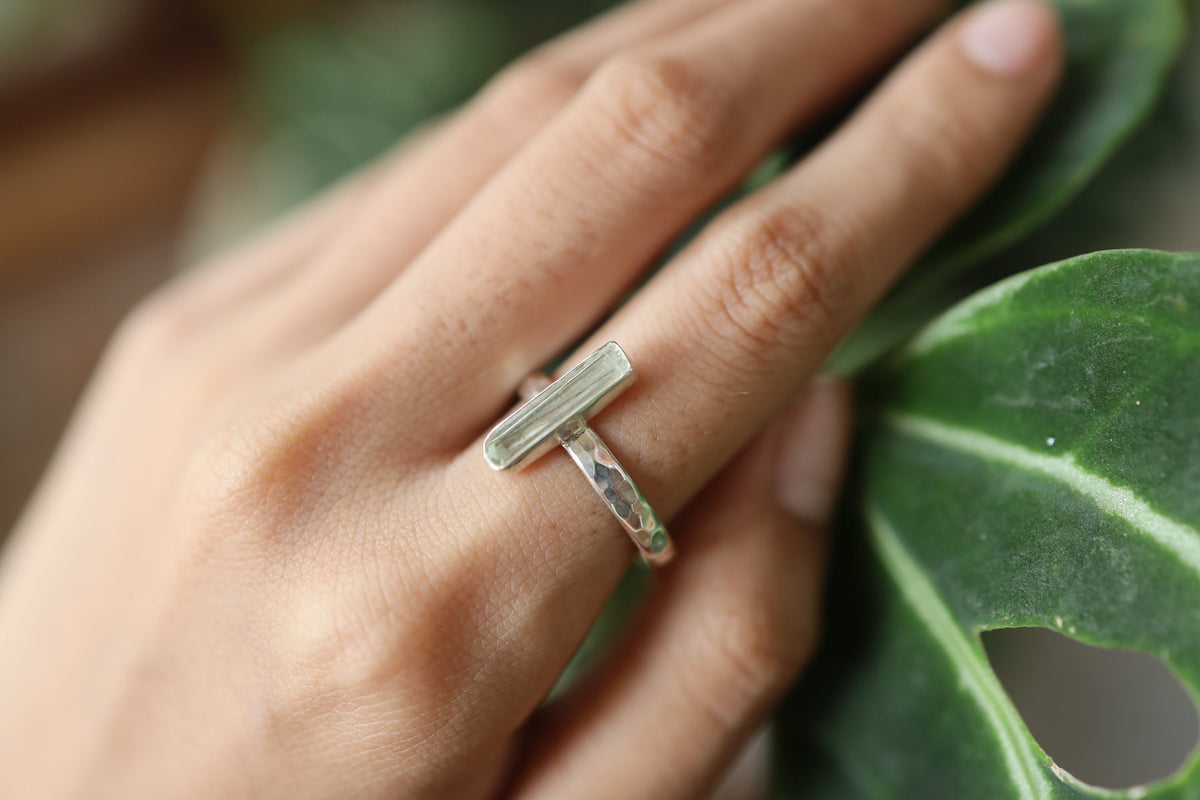 Australian Fossicked Aquamarine Sterling Silver Ring - Hammer Textured Shiny Band - Crystal Ring Size 9 US - Throat Chakra, March Birthstone