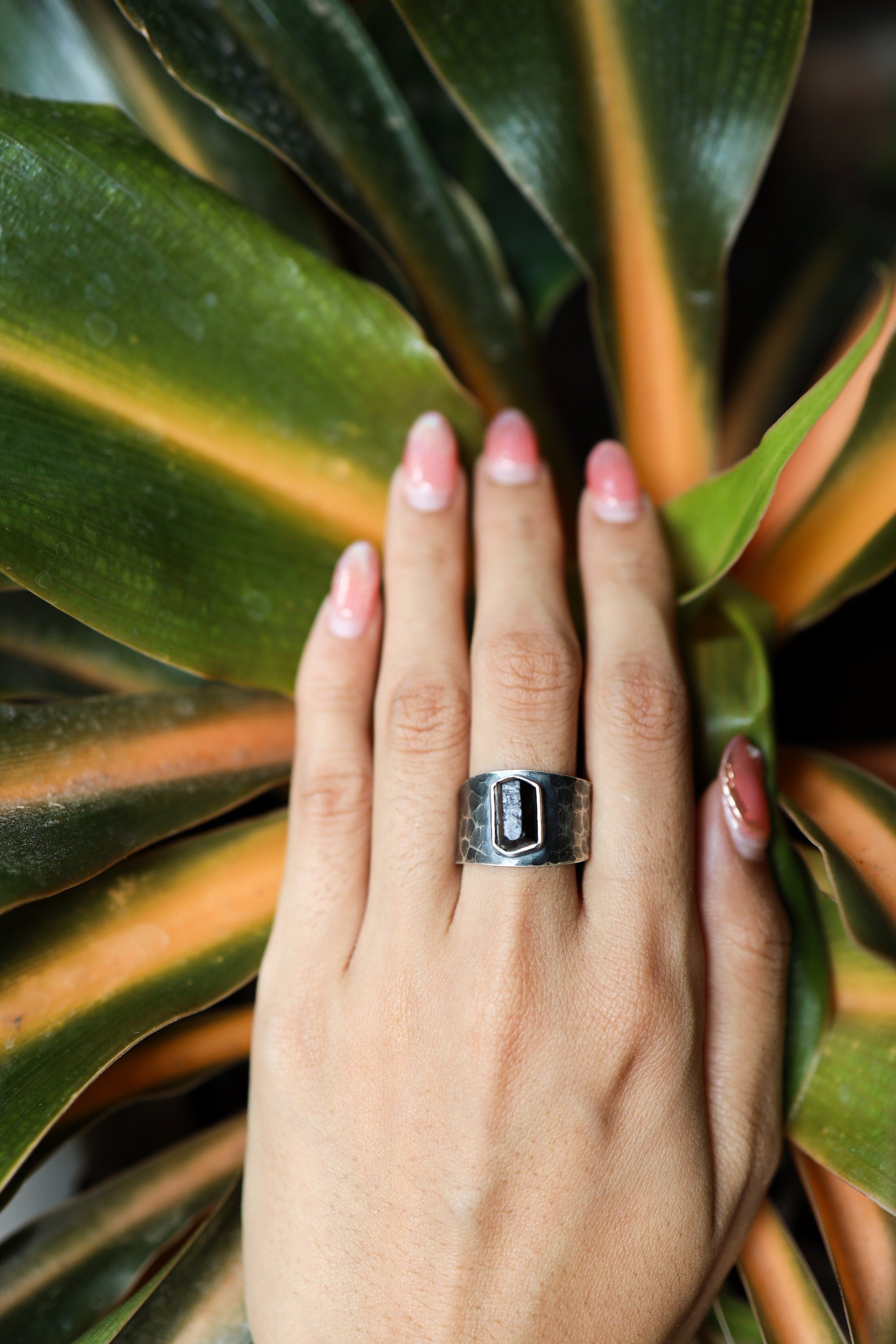 Raw Black Tourmaline Adjustable Unisex Ring, US Size 5-10, Sterling Silver,Hammered Textured & Oxidized,Protection and Grounding,Unique Gift