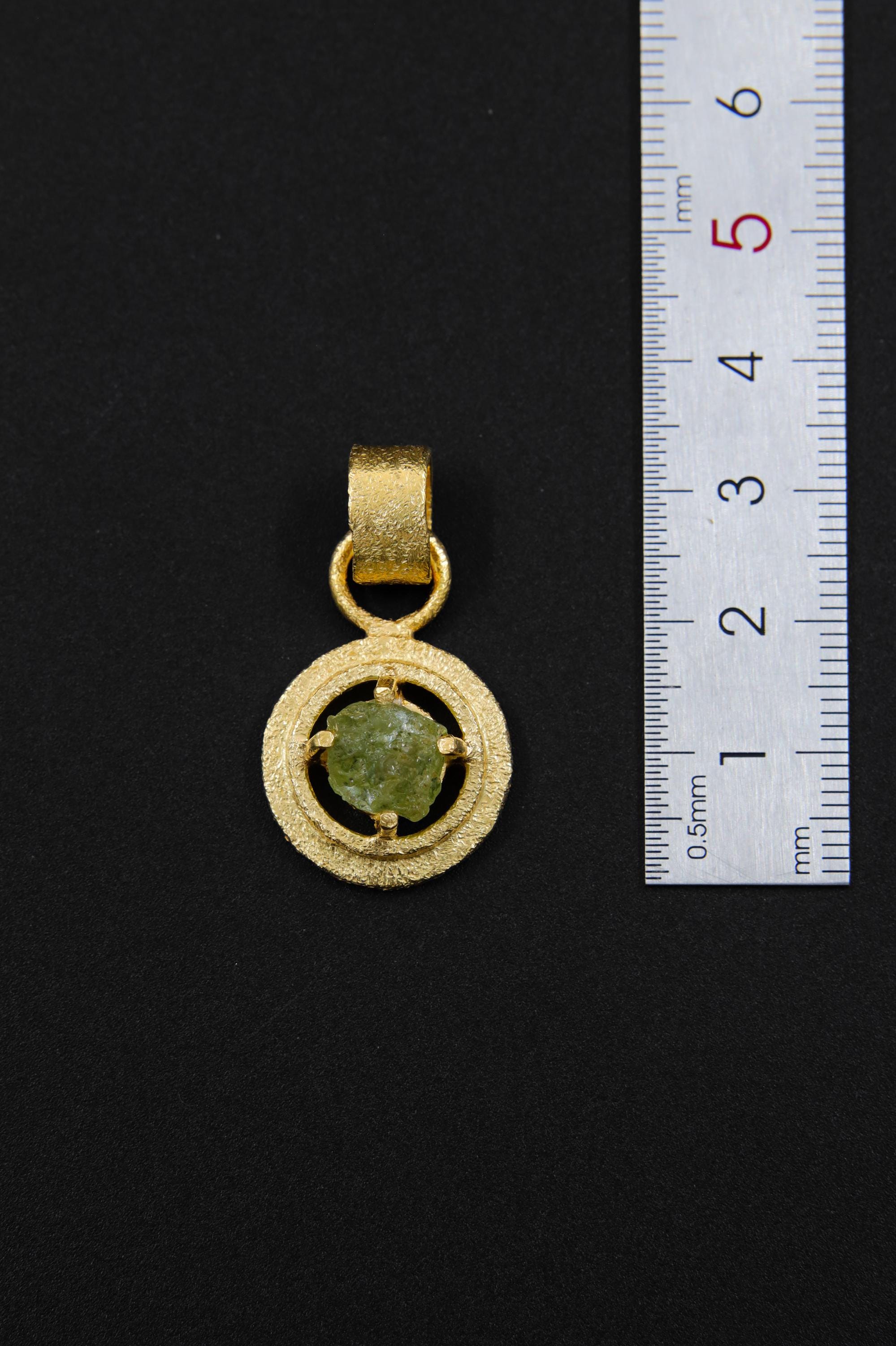 Raw AAA Grade Green Peridot Pendant, 18k Gold-Plated Sterling Silver, Sand-Textured, Leo Zodiac, Heart Chakra, Unique Gift