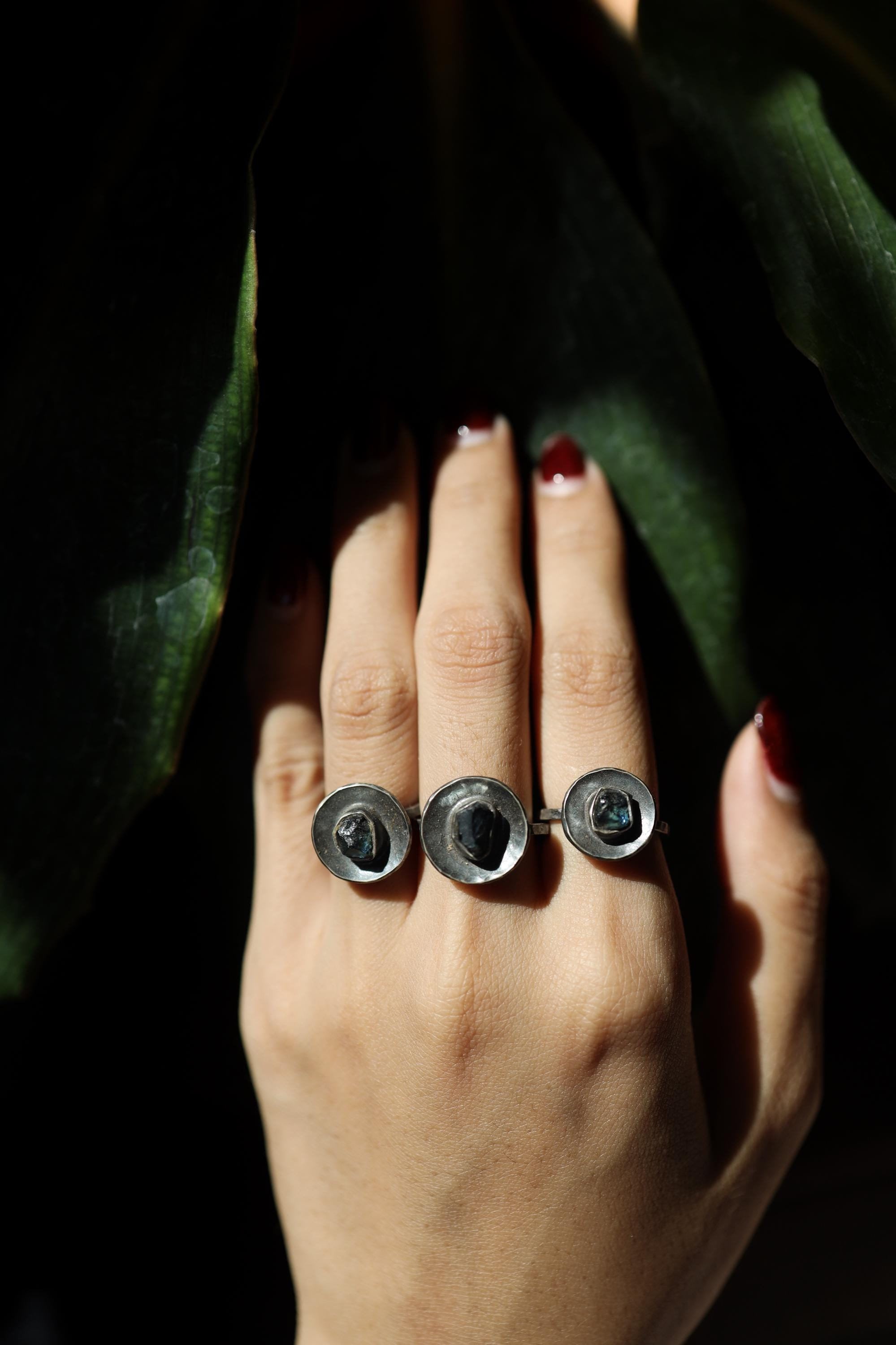 Raw Australian Fossicked River Tumbled Gem Sapphire- Oxidised Rustick Textured Dome Set- 925 Sterling Silver - Crystal Ring