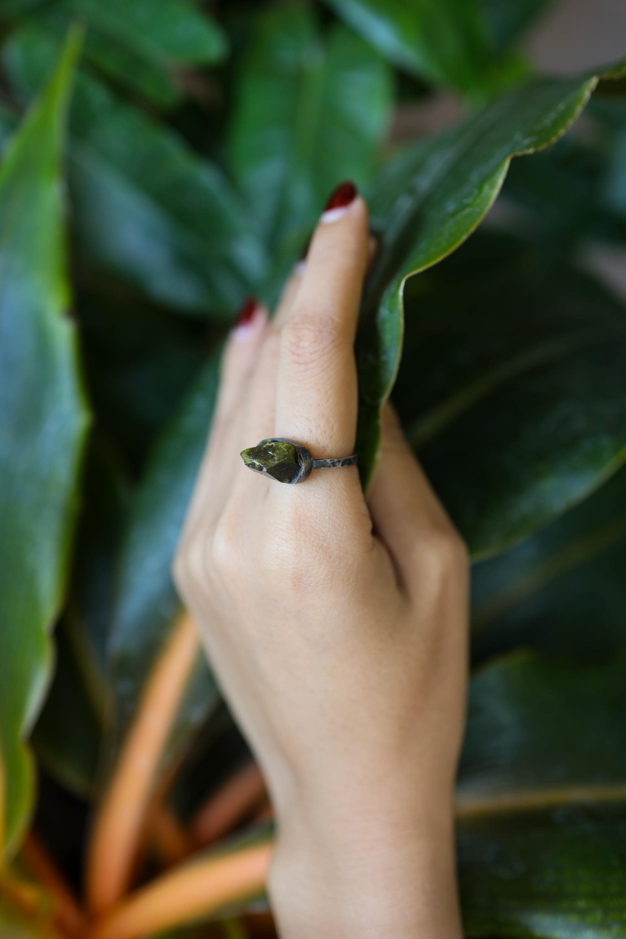 Textured & Oxidized Sterling Silver Ring with Raw Natural Gem Dioptase, Size 6 1/2 US, Heart Chakra, Virgo Zodiac, Emotional Healing