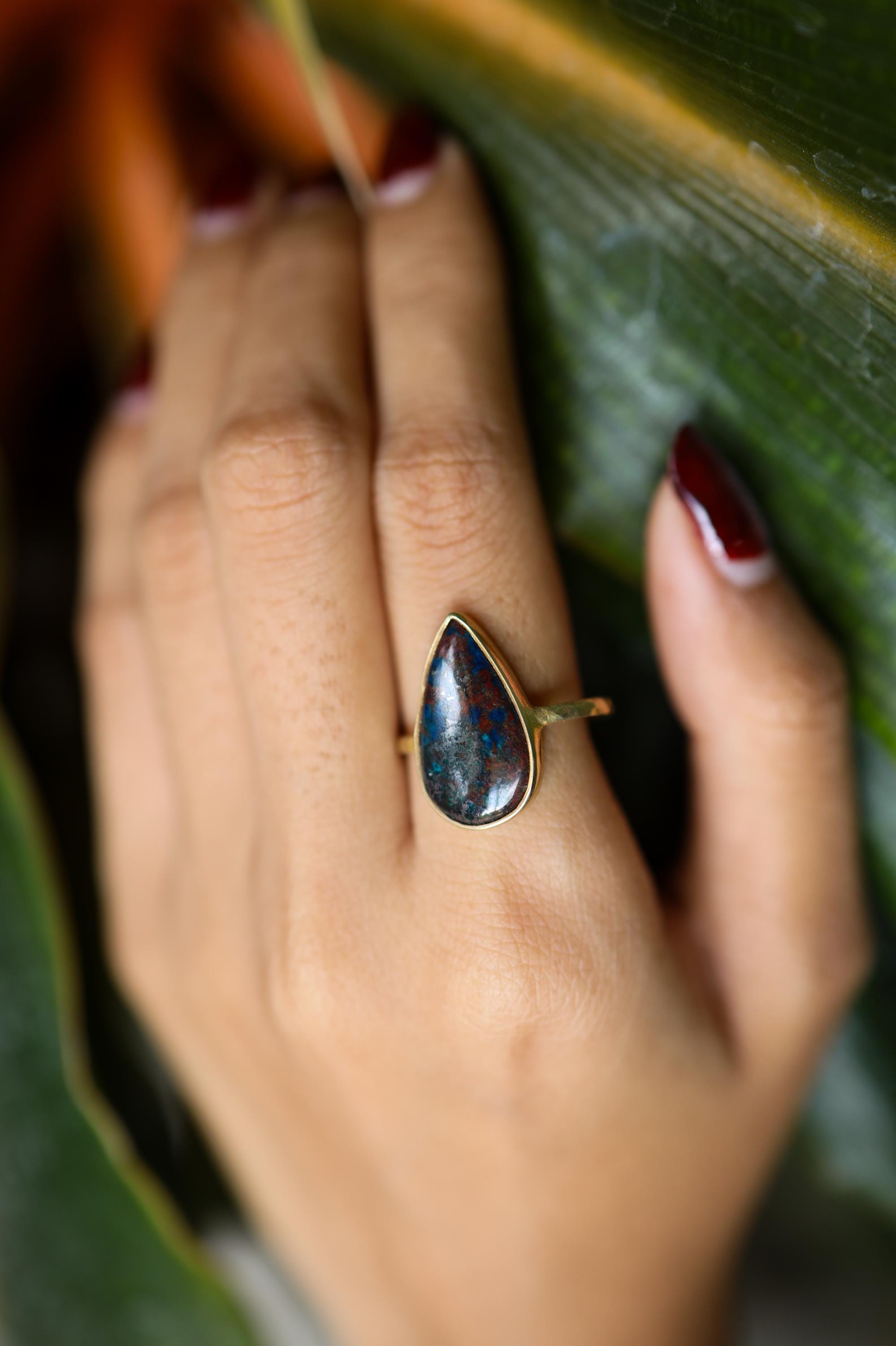 Copper rich Azurite Tear Drop Cabochon - Stack Crystal Ring - Size 7 1/2 US - Gold Plated 925 Sterling Silver - Thin Band Hammer Textured