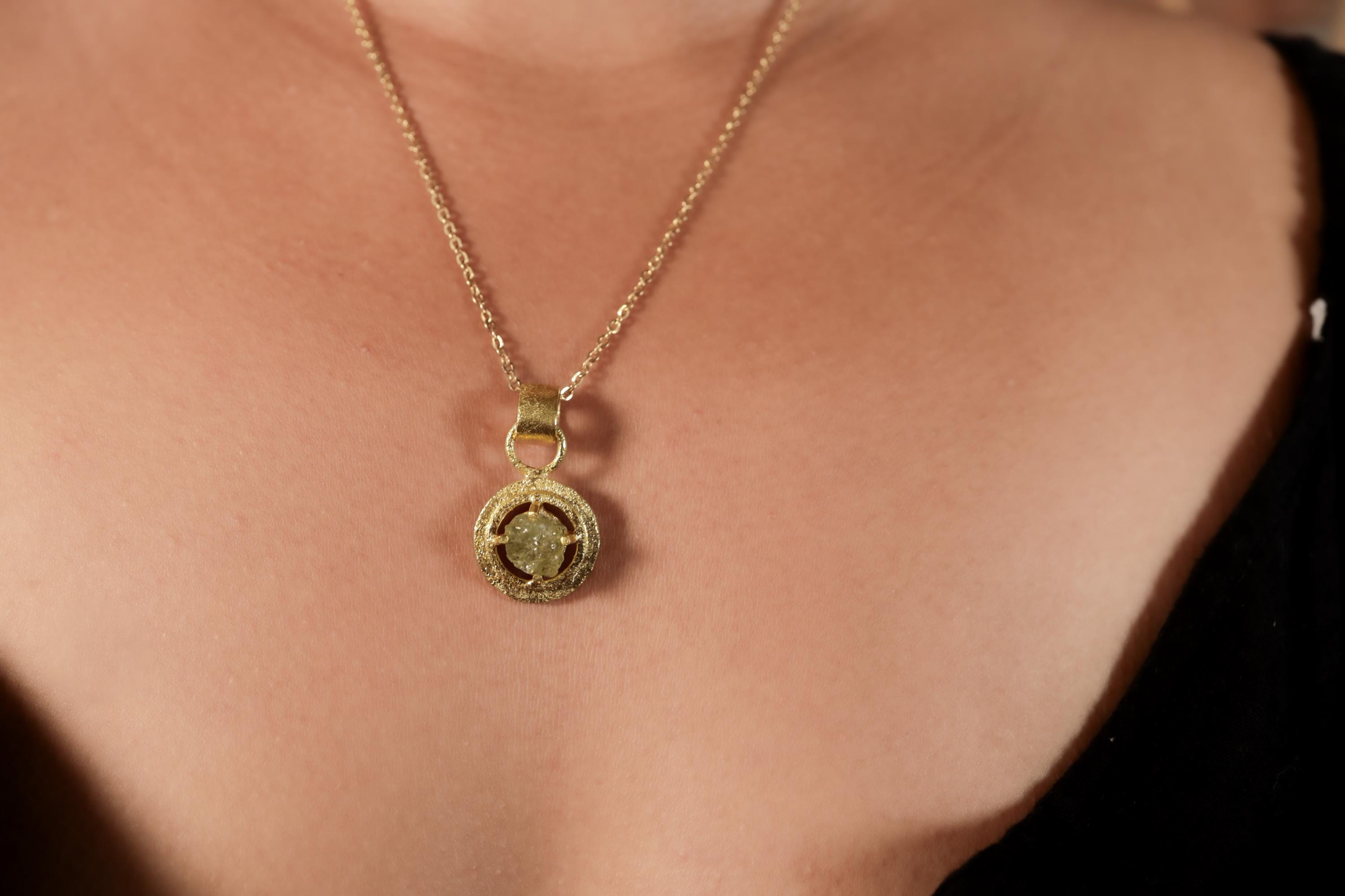 Raw AAA Grade Green Peridot Pendant, 18k Gold-Plated Sterling Silver, Sand-Textured, Leo Zodiac, Heart Chakra, Unique Gift